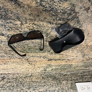 Diff women’s sunglasses - NEVER WORN